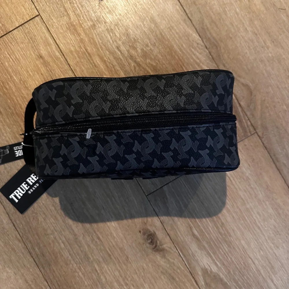 True Religion Coda Black Monogram Dopp Kit Travel Toiletry Bag TR104089 NEW